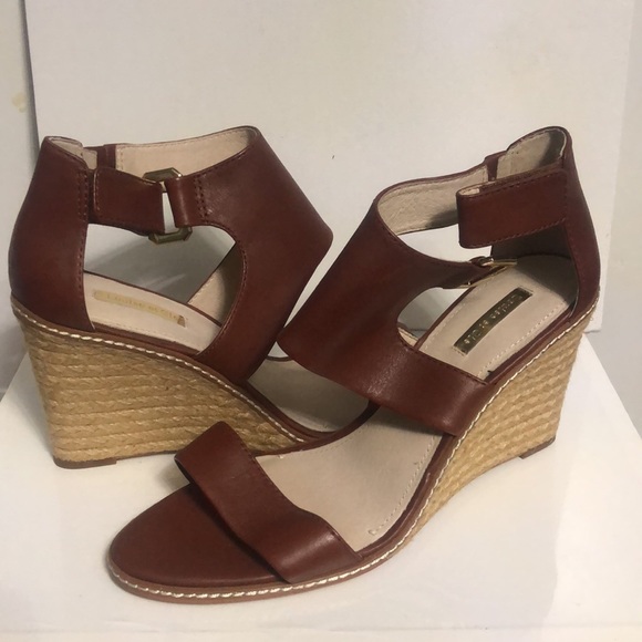 very comfortable shoes by louise et cie size 10 brown and tan - Picture 4 of 4